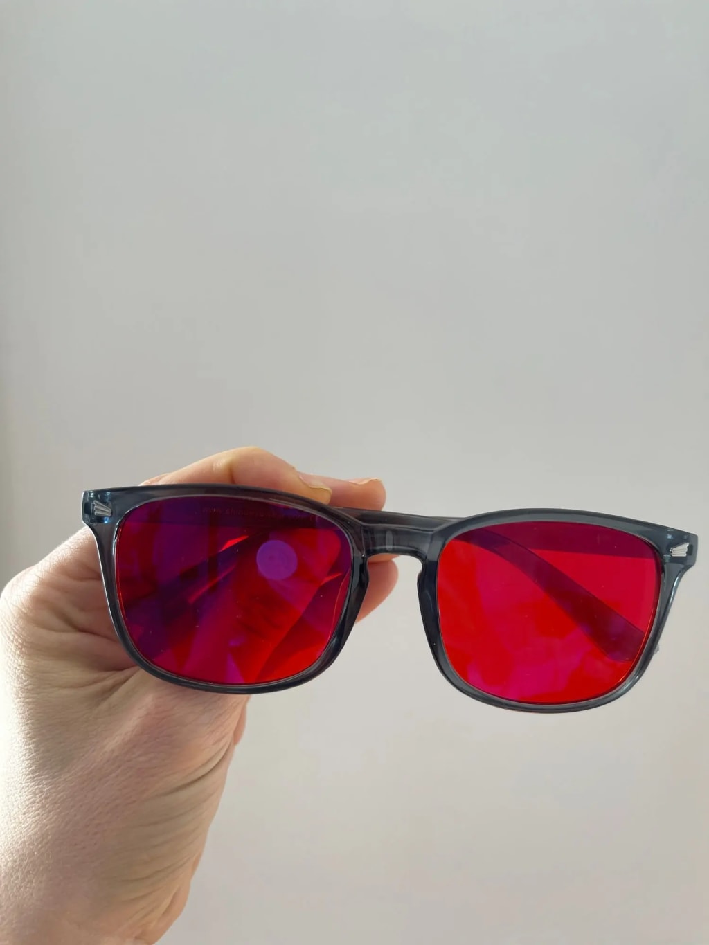 Anti-blue light glasses